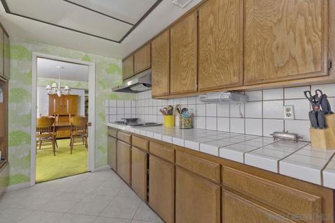 261 J Ave, Coronado, CA 92118 photo 13