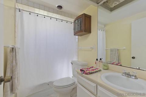 261 J Ave, Coronado, CA 92118 photo 18