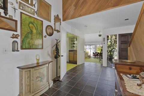 261 J Ave, Coronado, CA 92118 photo 11