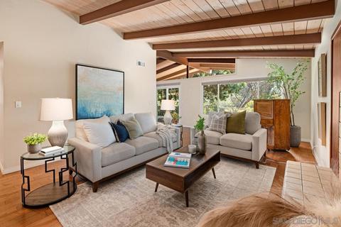 9325 Edgewood Dr, La Mesa, CA 91941 photo 4