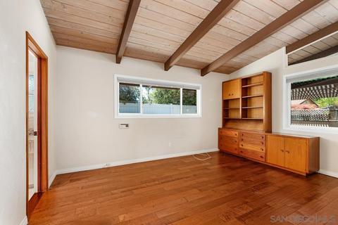 9325 Edgewood Dr, La Mesa, CA 91941 photo 13