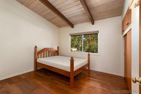 9325 Edgewood Dr, La Mesa, CA 91941 photo 21