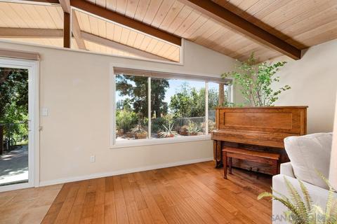 9325 Edgewood Dr, La Mesa, CA 91941 photo 5