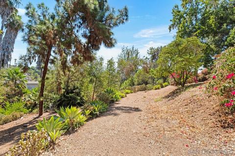 9325 Edgewood Dr, La Mesa, CA 91941 photo 37