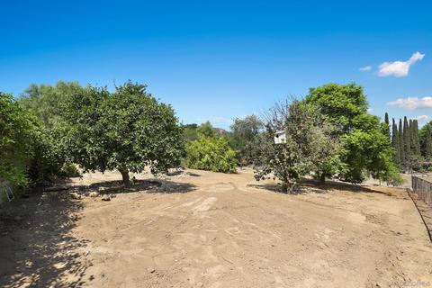 8116 Medill Ave, El Cajon, CA 92021 photo 43