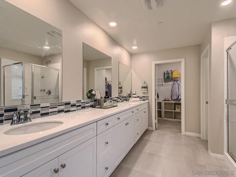 10660 Busch St, Spring Valley, CA 91978 photo 17