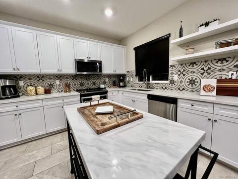 10660 Busch St, Spring Valley, CA 91978 photo 5