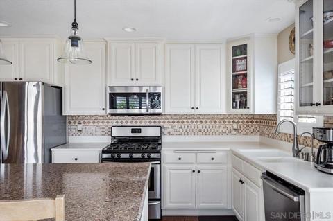 936 La Buena Vida, Fallbrook, CA 92028 photo 9