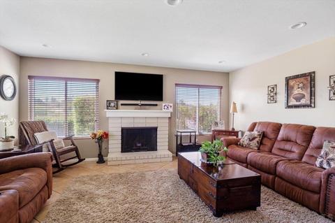 936 La Buena Vida, Fallbrook, CA 92028 photo 4
