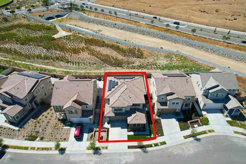 39213 Aristida St, Temecula, CA 92591 photo 2