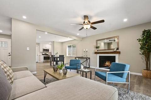 8704 Rhodes Ct, Santee, CA 92071 photo 2