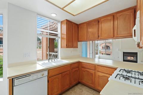 3555 Cameo Dr #62, Oceanside, CA 92056 photo 10