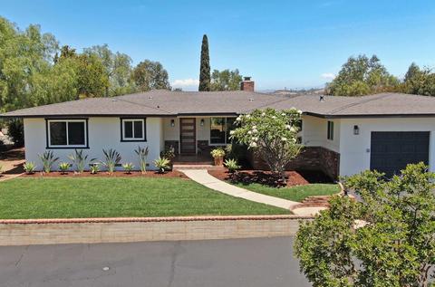 634 Cortez Ave, Vista, CA 92084 photo 4