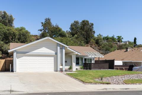 1748 Woodbine Pl, Oceanside, CA 92054 photo 1