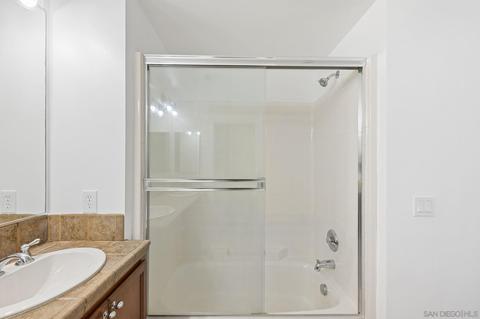 500 N Willowbrook Ave #L3, Compton, CA 90220 photo 18