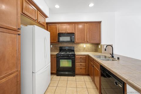 500 N Willowbrook Ave #L3, Compton, CA 90220 photo 38