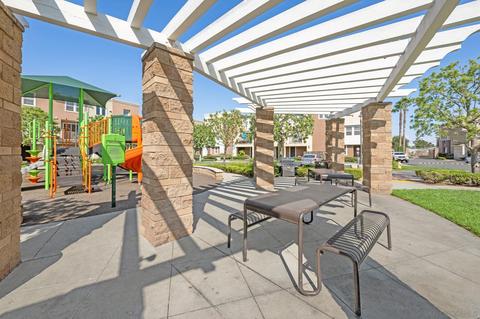 500 N Willowbrook Ave #L3, Compton, CA 90220 photo 8