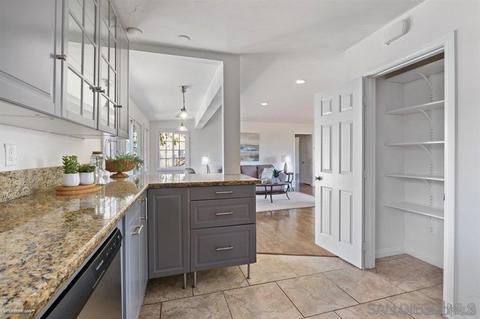 1296 Cresthill Rd, El Cajon, CA 92021 photo 11
