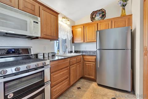 10753 Greencastle St, Santee, CA 92071 photo 8