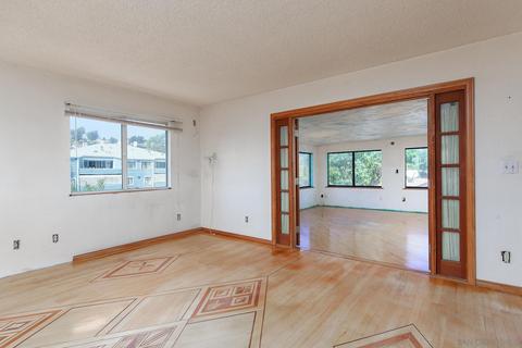 11004 Singletree Ln, Spring Valley, CA 91978 photo 6