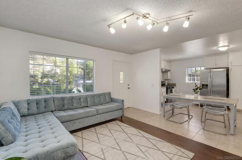 301 Archer St, Oceanside, CA 92058 photo 4