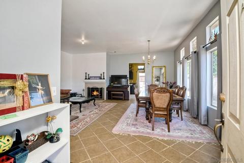 3936 Estancia Dr, Oceanside, CA 92058 photo 4
