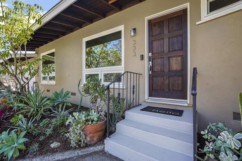 333 Woodcrest Ln, Fallbrook, CA 92028 photo 1