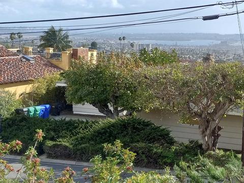 5841 Ravenswood Rd, La Jolla, CA 92037 photo 2