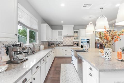 3109 Via De Todos Santos, Fallbrook, CA 92028 photo 6