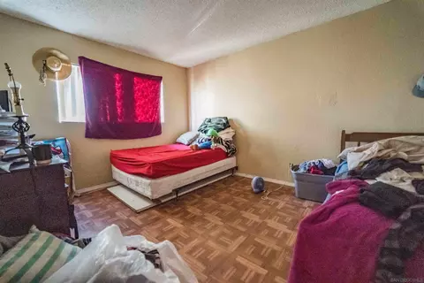 415 Grand Ave, Spring Valley, CA 91977 photo 9