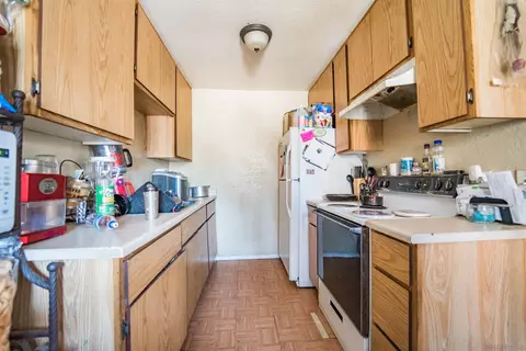 415 Grand Ave, Spring Valley, CA 91977 photo 6