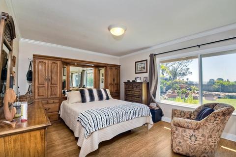 1427 Pegaso, Encinitas, CA 92024 photo 13