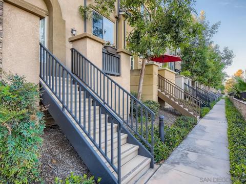 10111 Star Magnolia Ln, Santee, CA 92071 photo 3