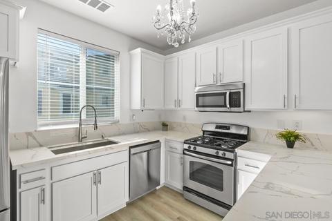 1585 Hackberry Pl, Chula Vista, CA 91915 photo 8
