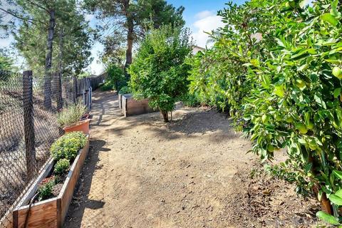 1377 Conejo Ct, El Cajon, CA 92021 photo 41