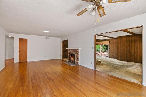 6306 Primrose Dr, La Mesa, CA 91942 photo 4