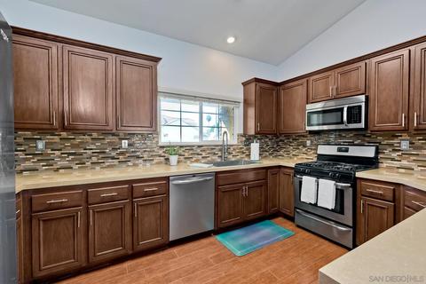 4449 Arbor Cove Cir, Oceanside, CA 92058 photo 11