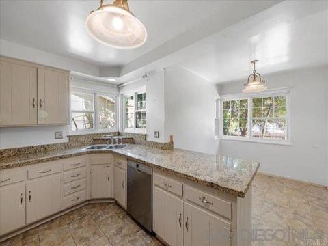 896 Murray Dr, El Cajon, CA 92020 photo 26