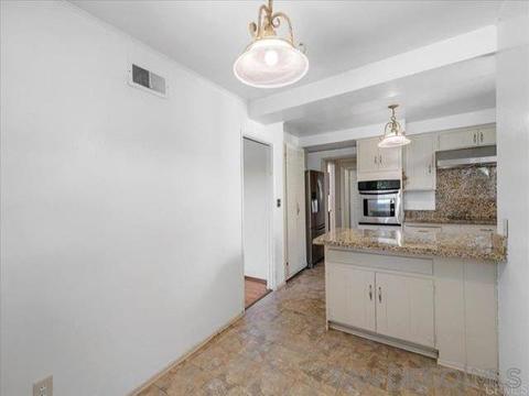 896 Murray Dr, El Cajon, CA 92020 photo 27
