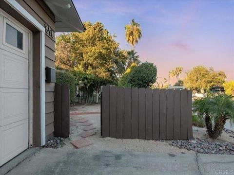 896 Murray Dr, El Cajon, CA 92020 photo 3