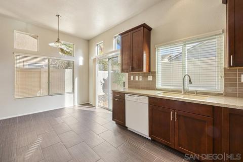 3905 Cadena Dr, Oceanside, CA 92058 photo 12