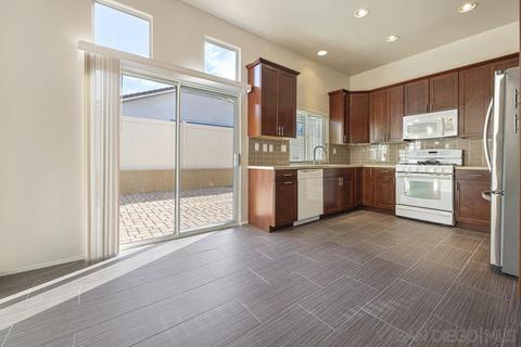 3905 Cadena Dr, Oceanside, CA 92058 photo 9
