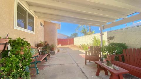 696 E Chase Ave, El Cajon, CA 92020 photo 16