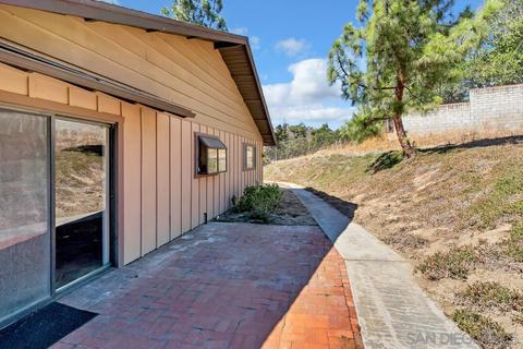 1388 Willson Rd, El Cajon, CA 92019 photo 41