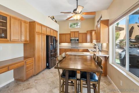 1640 Steeplechase Pl, Vista, CA 92083 photo 19
