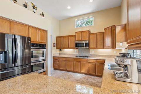 1640 Steeplechase Pl, Vista, CA 92083 photo 18
