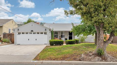 3871 Carancho St, La Mesa, CA 91941 photo 2