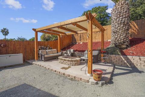 8722 Rinda Ln, Spring Valley, CA 91977 photo 19