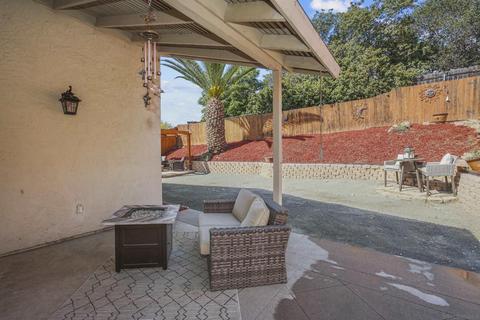 8722 Rinda Ln, Spring Valley, CA 91977 photo 16
