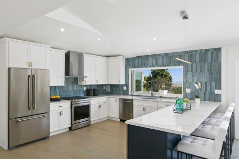 5444 Parkview Dr, La Jolla, CA 92037 photo 4